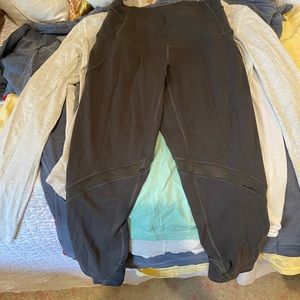 grey lululemon leggings size 4